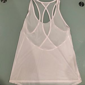 NWT white lululemon for running size 8